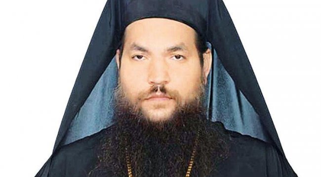 Papazdan piskoposlara kezzaplı saldırı
