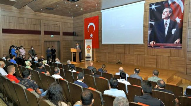 Futbol camiası, Mehmet Hayri Özkeçeci'yi andı