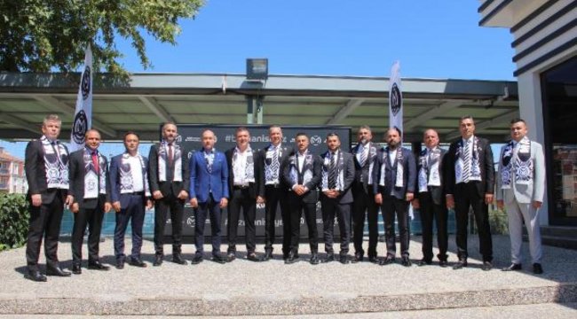 Manisa FK'da yönetim tanıtıldı
