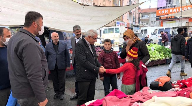 Başkan Güder, pazarcı esnaflarını ziyaret etti