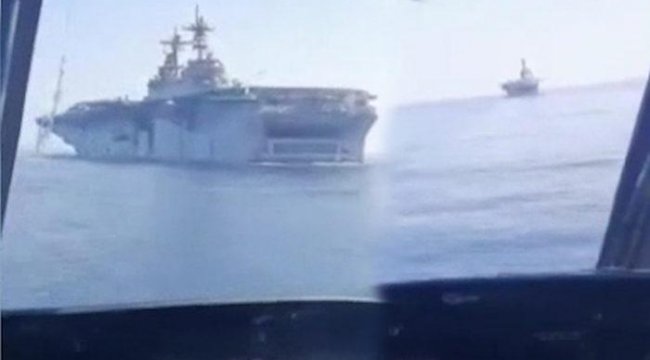 Bölgede tansiyon yükseldi! İran helikopteri, ABD gemisine 25 metreye kadar yaklaştı