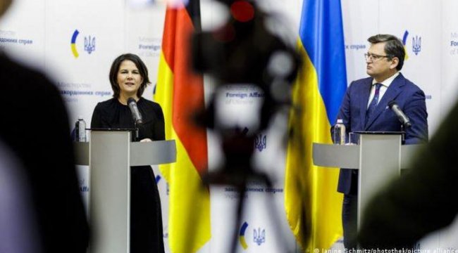 Almanya Normandiya Formatı'nı canlandırmak istiyor