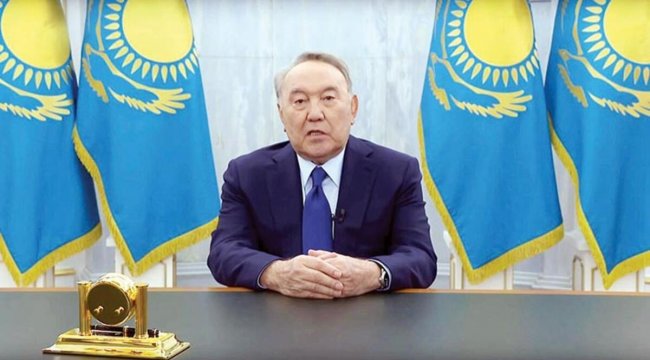 Nazarbayev ortaya çıktı ‘Ben emekli oldum yetkiler Tokayev’de’