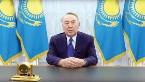 Nazarbayev ortaya çıktı ‘Ben emekli oldum yetkiler Tokayev’de’