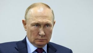 Son dakika… Rusya Devlet Başkanı Putin’den önemli açıklamalar: Ukrayna tahılının rotasını değiştirmeyi düşünmek zorundayız