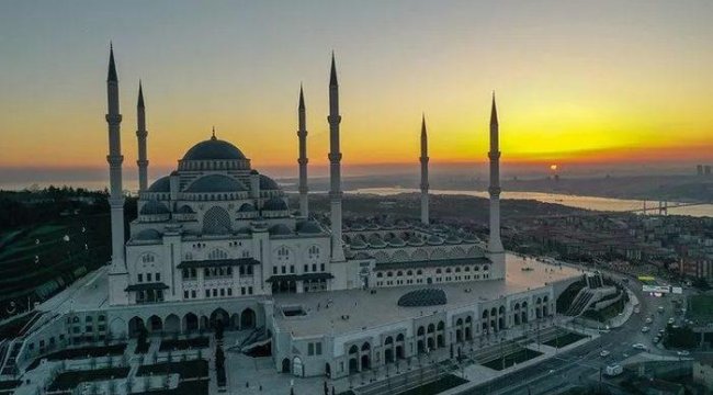 CUMA NAMAZI SAATİ 6 Ocak 2023: İstanbul'da Cuma namazı saat kaçta? Diyanet İstanbul, Ankara, İzmir ve il il cuma vakti!