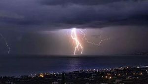 İstanbul'da yaşayanlar dikkat! Meteoroloji'den oraj uyarısı! İşte 26 Nisan 2023 İstanbul, Ankara, İzmir ve il il hava durumu...