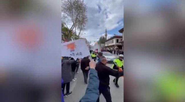 CHP'li grup, Kılıçdaroğlu ile halk arasına pankart çekti!