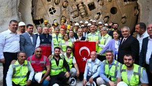 Bakan Uraloğlu açıkladı! 60 dakikalık yol 10 dakikaya düşecek
