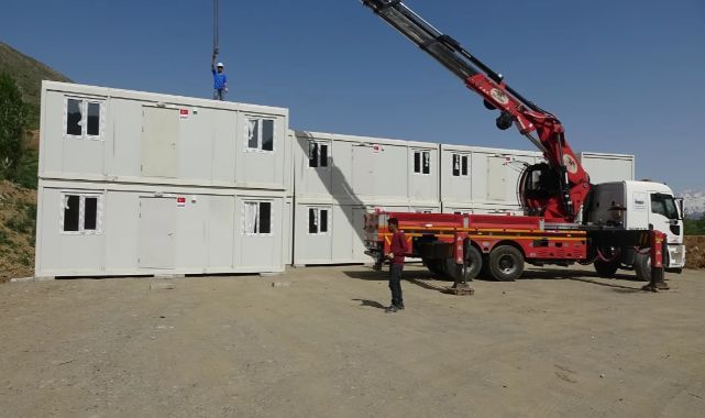 Uzmanların ısrarla uyardığı ilimizde deprem seferberliği! Konteyner sevkiyatı başladı