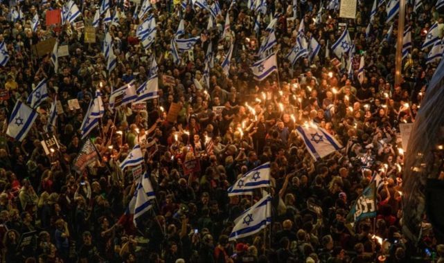 Tel Aviv'de binlerce kişi ateşkes için sokaklara döküldü: Ya kabul edin ya da sokakları yakarız