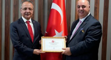 ‘İnsanı Yaşat ki Devlet Yaşasın’ İlkesini Şiar Edinen Yüksel Çelik, Ümraniye Kaymakamlığı Görevine Başladı