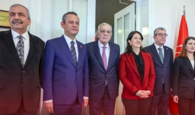 Özel görüşmede açık açık sordu: 'AKP ile gizli pazarlık mı var?'
