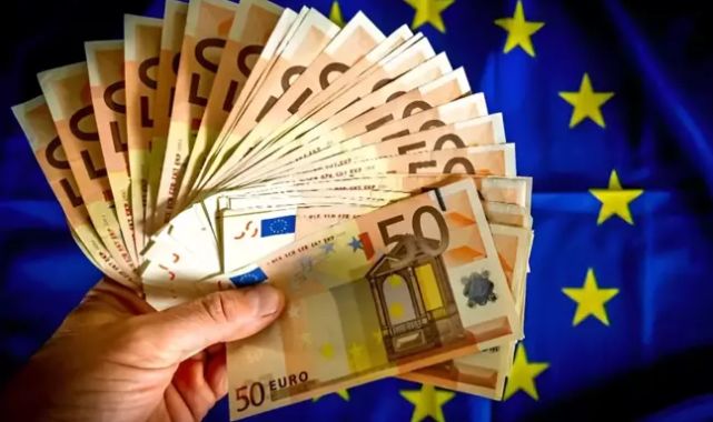 1 Euro ilk kez 40 lirayı aşarak rekor tazeledi