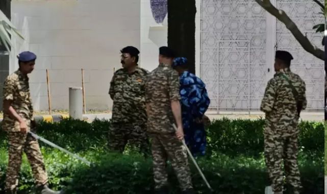 Pakistan, Hindistan vatandaşlarına vize vermeyi askıya aldı