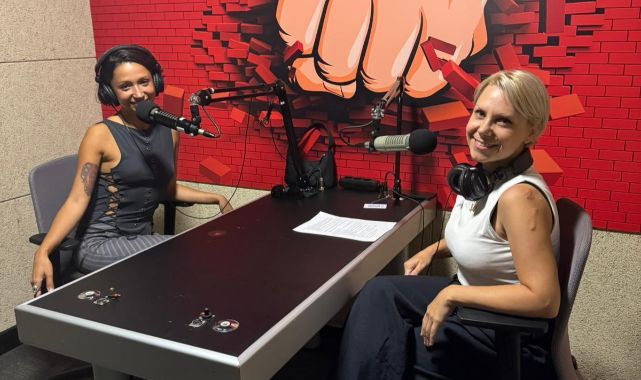 Karnaval, efsane radyolarının doğum gününü kutladı!