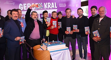 Tanju Çolak’ı Sanat ve Spor Dünyasından Dostları Kitap Lansmanında Yalnız Bırakmadı