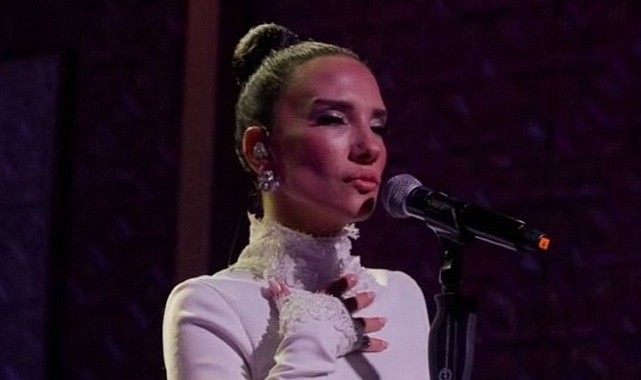 Gülay Eralp Yıktı Geçti..!