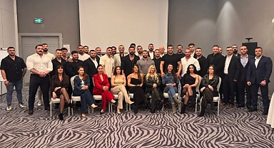 IFBB’ye Tepki: Fitness Camiası İftar Yemeğinde Bir Araya Geldi