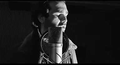 Bir Müzisyen Değil, Bir Hikaye Anlatıcısı