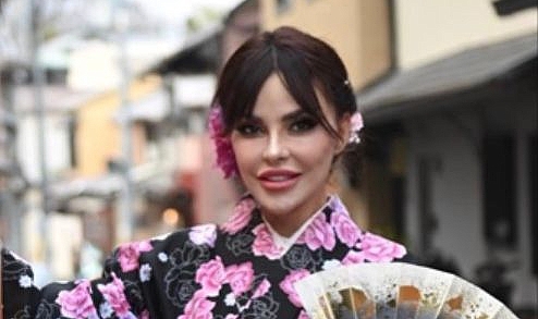 ŞEBNEM DEMİR'İN JAPONYA KEYFİ