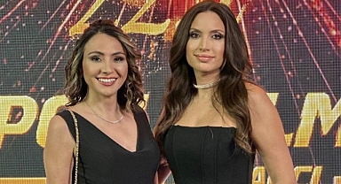 Uluslararası Başarıya Çifte Ödül. .