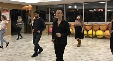 Survivor yarışmacısından gençlere "Anadolu dansları öğrenin" tavsiyesi